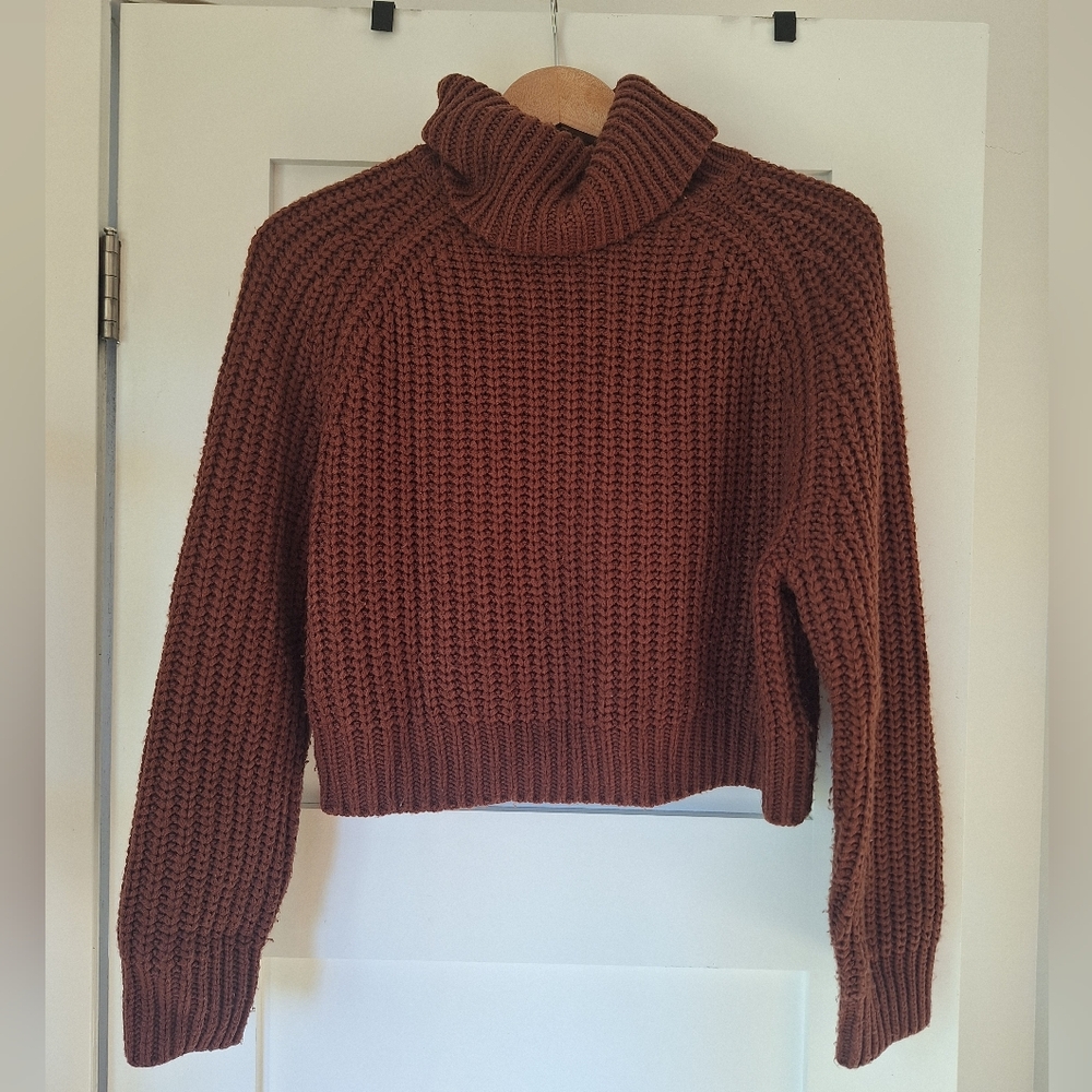 Knitted Brown Turtleneck Sweater